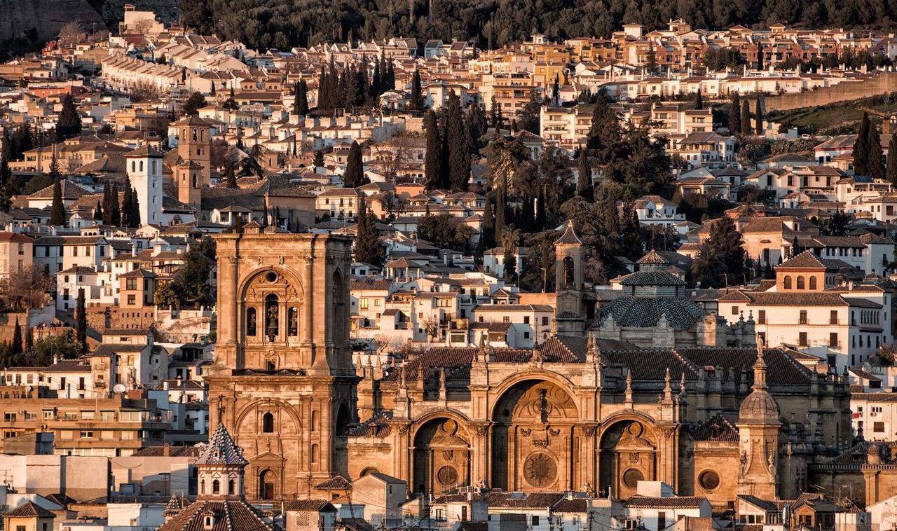 グラナダEl Palomar De La Catedral Atico Espectacularアパートメント エクステリア 写真